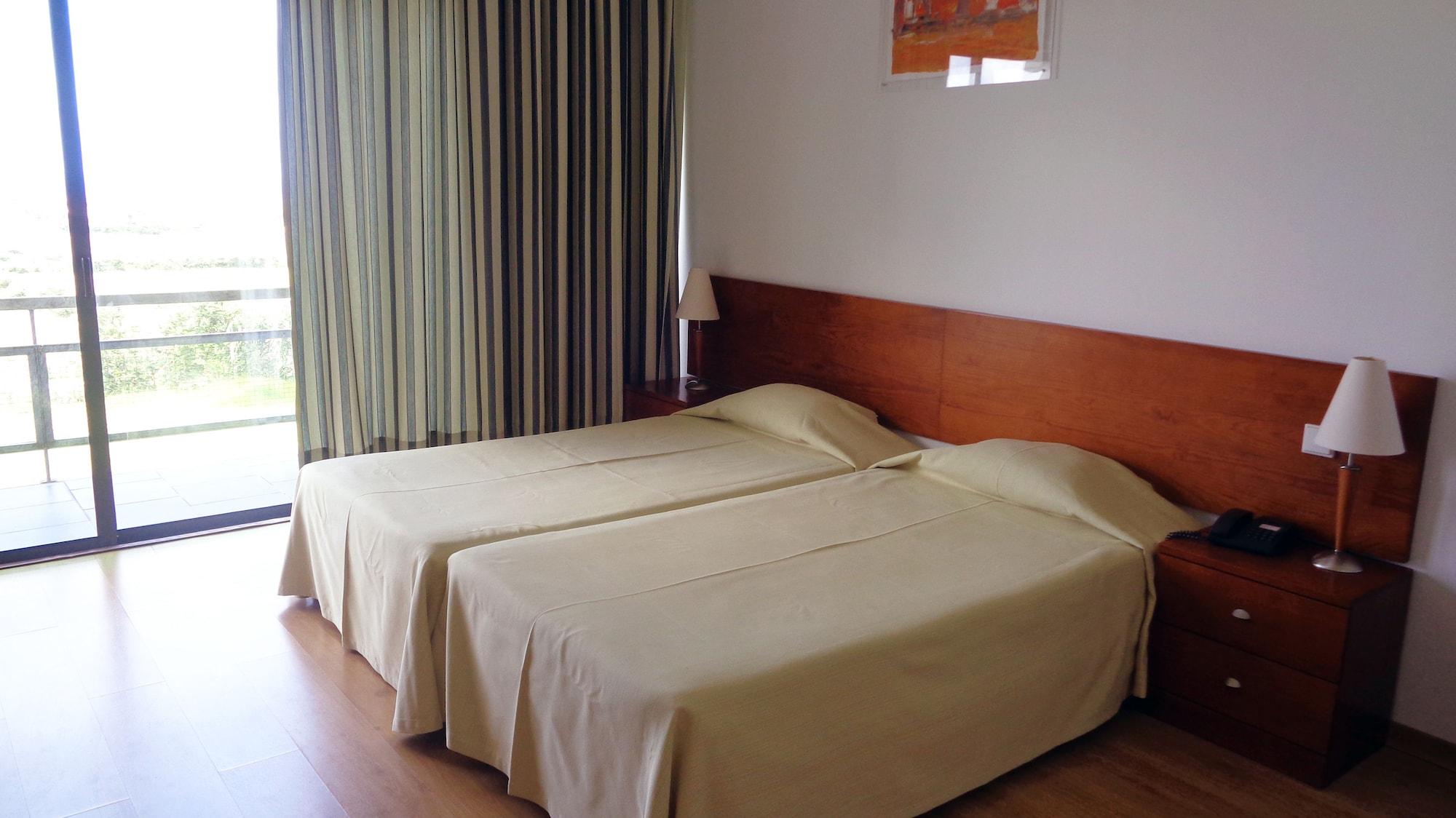 Hotel Colombo Vila do Porto Esterno foto